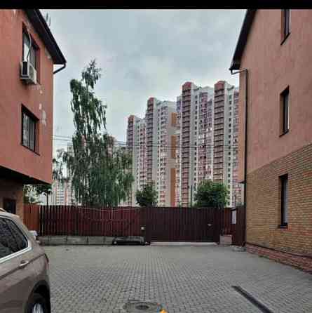 Комната, 110 м2, 2/2 эт. Видное