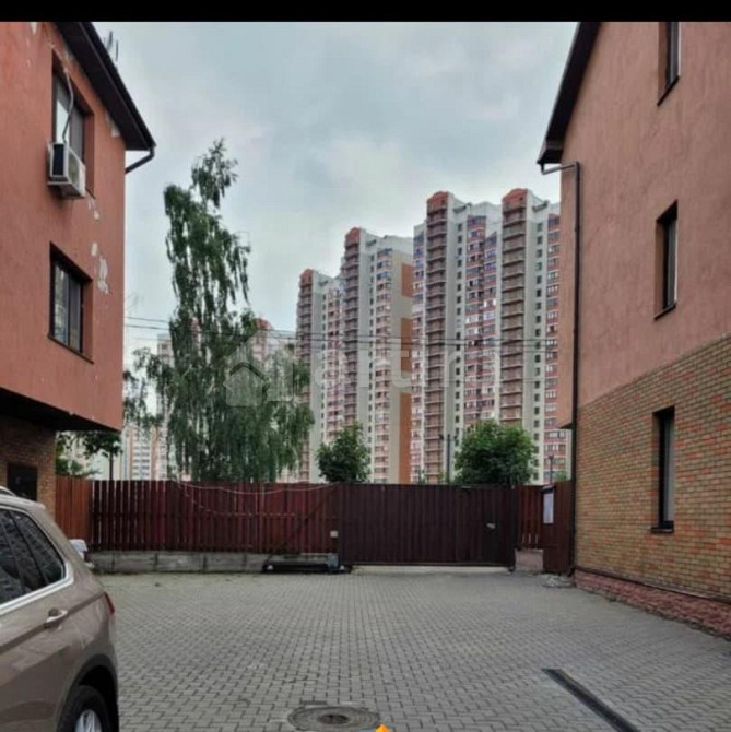 Комната, 110 м2, 2/2 эт. Видное - изображение 2