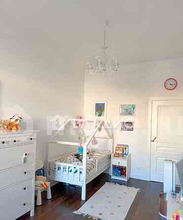 3-комн. квартира, 84 м2, 5/5 эт. Москва