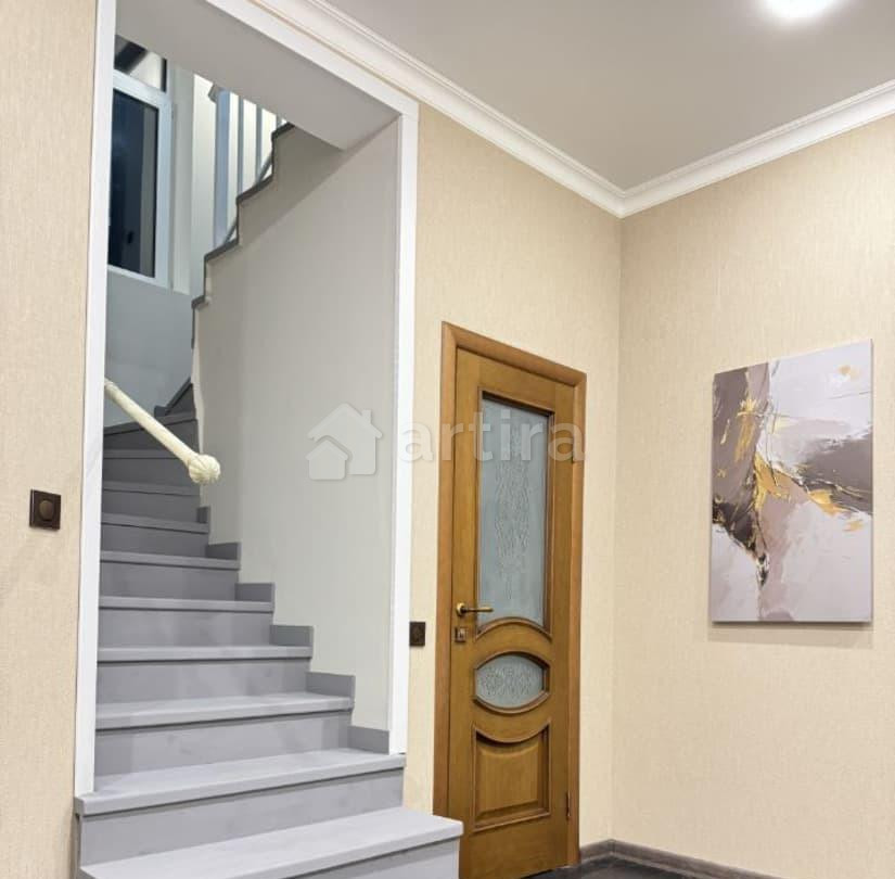 Таунхаус, 200 м2, 5 соток, 3 эт. Красногорск - изображение 3