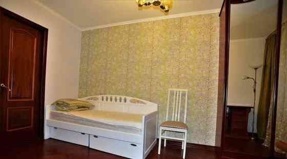 2-комн. квартира, 54 м2, 3/5 эт. Москва