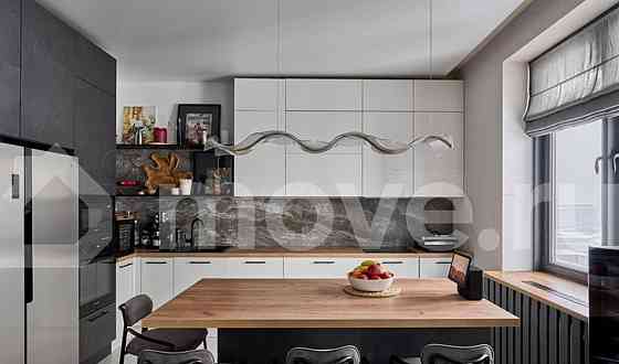 3-комн. квартира, 90 м2, 14/25 эт. Москва