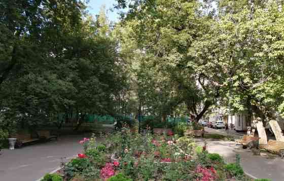 Комната, 18.7 м2, 2/8 эт. Москва