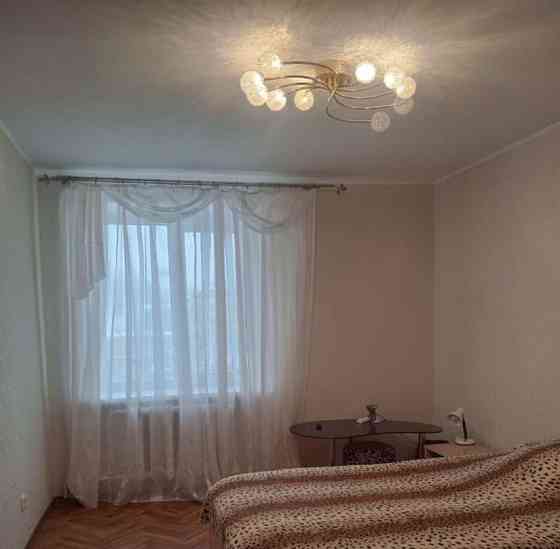 Комната, 70 м2, 5/5 эт. Саратов