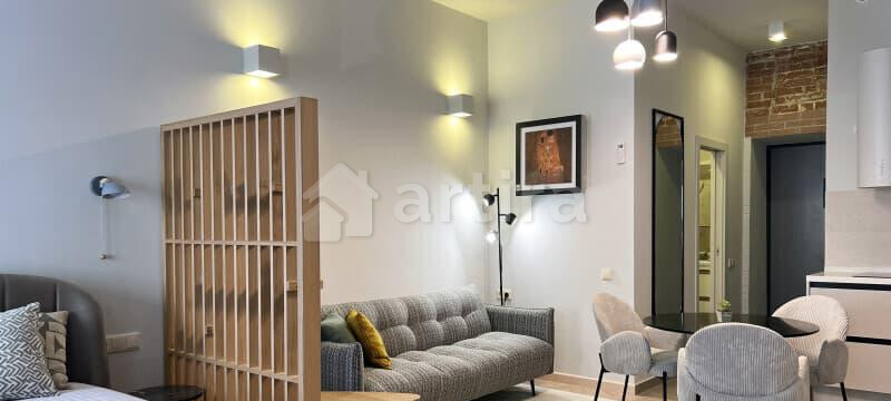 1-комн. квартира, 32 м2, 1/3 эт. Москва - изображение 1