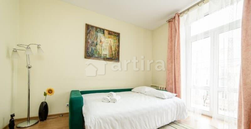 2-комн. квартира, 50 м2, 2/5 эт. Екатеринбург - изображение 2