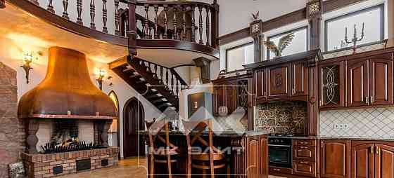 Дом, 320 м2, 25 соток, 2 эт. Выборг