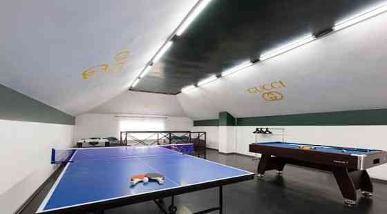 Коттедж, 800 м2 Бронницы