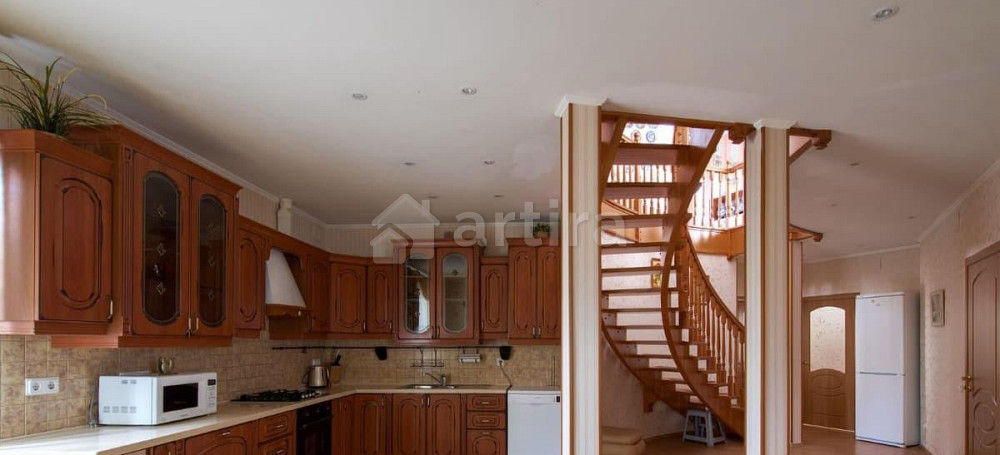 Дом, 300 м2, 6 соток, 3 эт. Санкт-Петербург - изображение 4