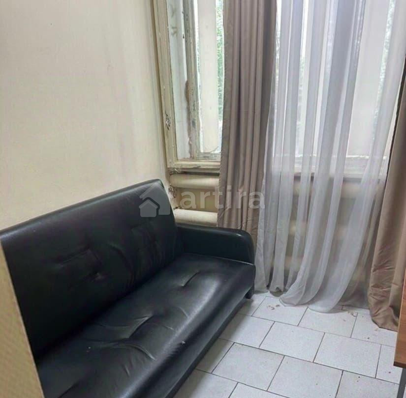 Комната, 11 м2, 2/4 эт. Москва - изображение 1