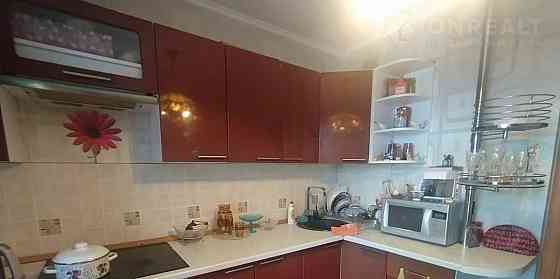 Комната, 53 м2, 3/5 эт. Новосибирск