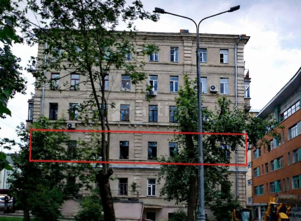 Комната, 148 м2, 2/5 эт. Москва - изображение 1