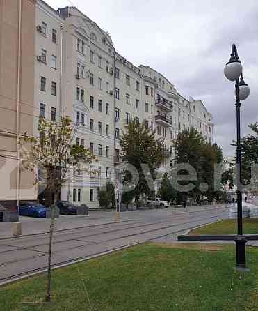 5-комн. квартира, 97.3 м2, 2/8 эт. Москва