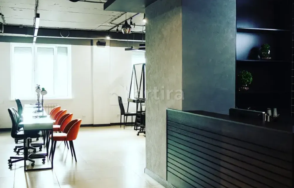 Помещение свободного назначения, 230 м², 2/15 этаж Тюмень - изображение 1