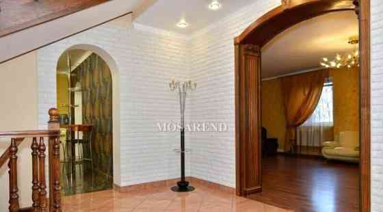 Коттедж, 380 м2 Бронницы