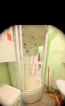 Комната, 84 м2, 2/5 эт. Санкт-Петербург