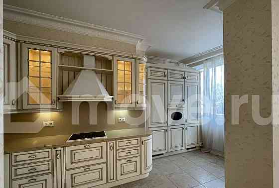 3-комн. квартира, 130.6 м2, 2/20 эт. Москва