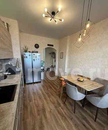 2-комн. квартира, 81 м2, 22/33 эт. Москва