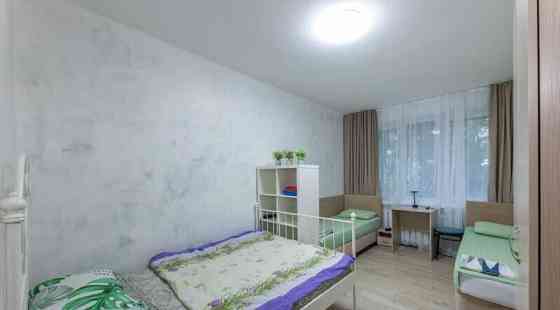 2-комн. квартира, 45 м2, 1/5 эт. Москва