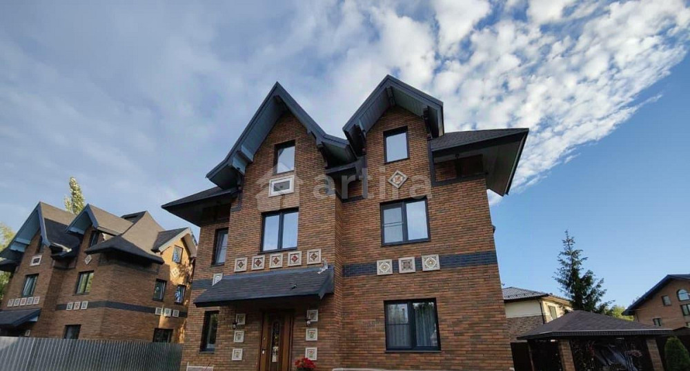 Коттедж, 250 м2, 9 соток, 3 эт. Солнечногорск - изображение 1