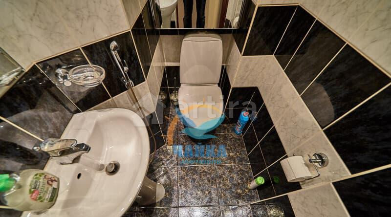 2-комн. квартира, 70 м2, 2/4 эт. Санкт-Петербург - изображение 16