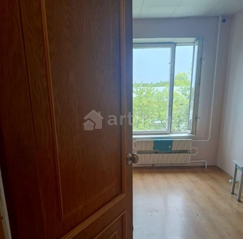 Комната, 8.3 м2, 3/9 эт. Москва - изображение 1