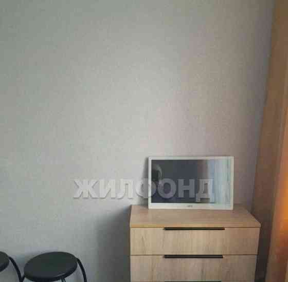 Комната, 10 м2, 3/5 эт. Новосибирск