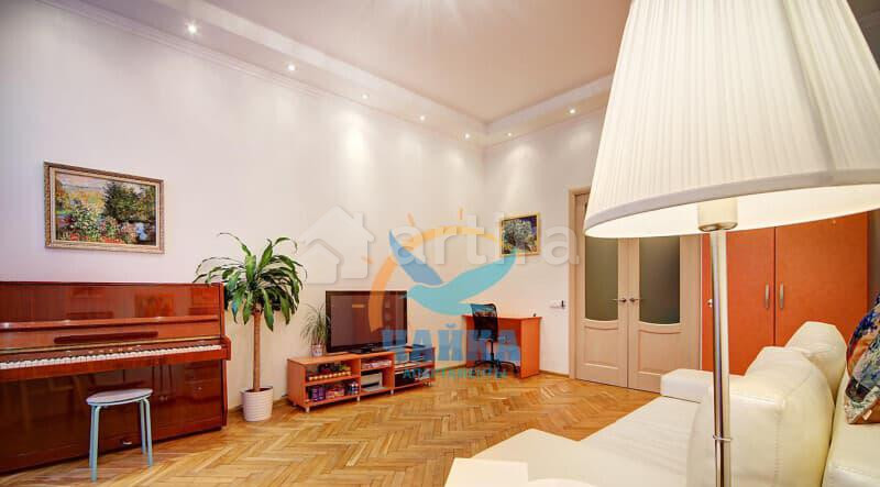 2-комн. квартира, 63 м2, 2/4 эт. Санкт-Петербург - изображение 11