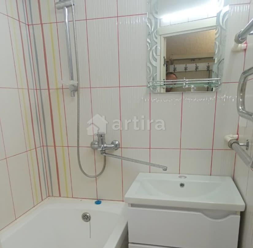 Комната, 54.5 м2, 2/9 эт. Ижевск - изображение 1