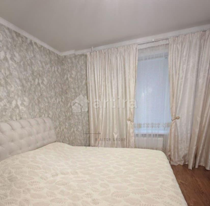 Комната, 50 м2, 10/21 эт. Новосибирск - изображение 1