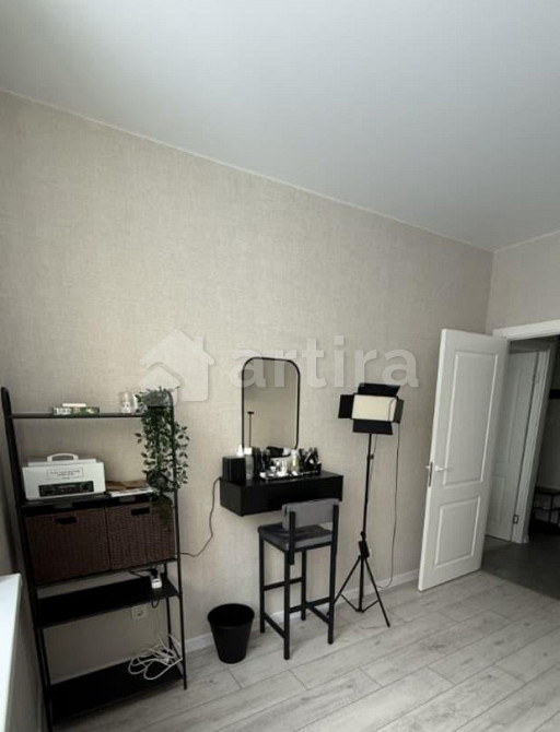 Комната, 16 м2, 6/18 эт. Мурино - изображение 1