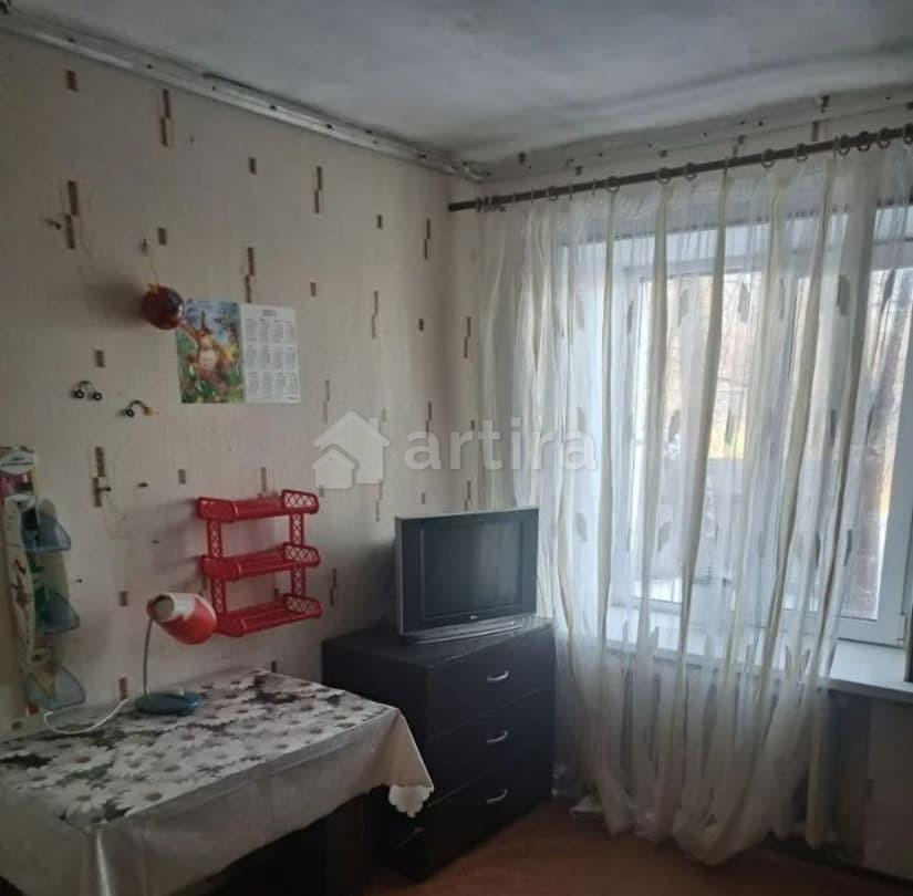 Комната, 12 м2, 1/3 эт. Самара - изображение 2