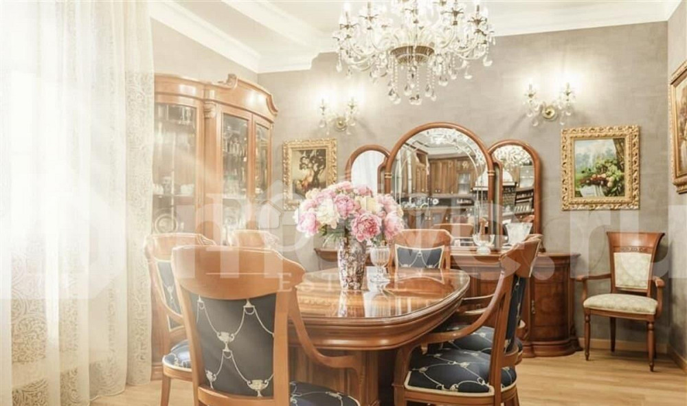 Квартира, 383 м2, 5/5 эт. Москва - изображение 1