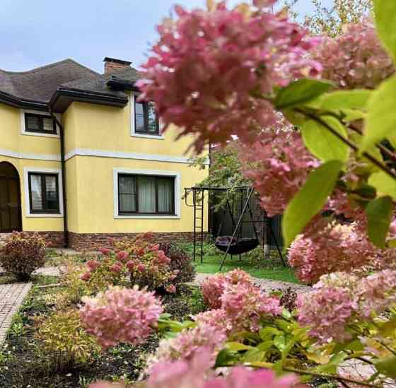 Дом, 250 м2, 20 соток, 2 эт. Мытищи