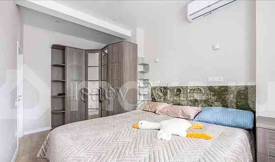 5-комн. квартира, 80 м2, 1/5 эт. Москва