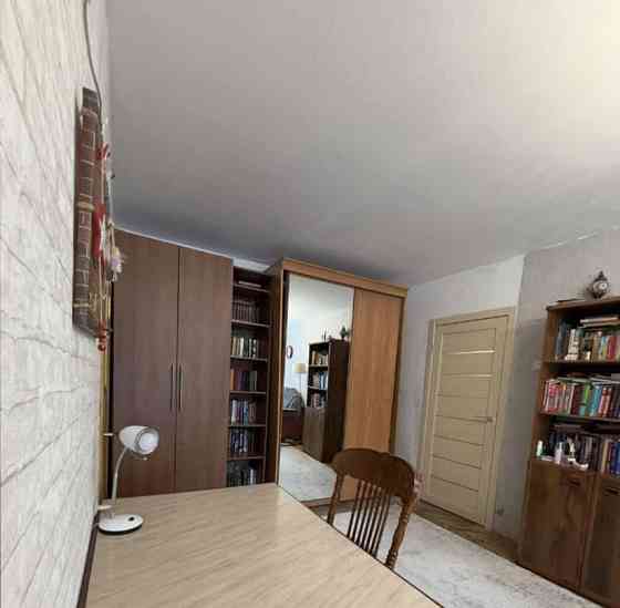 Комната, 37.1 м2, 1/9 эт. Москва