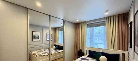 2-комн. квартира, 38 м2, 1/1 эт. Москва