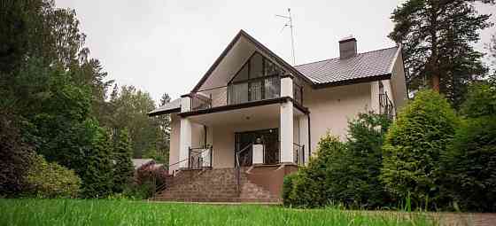 Коттедж, 385 м2, 27 соток, 2 эт. Санкт-Петербург