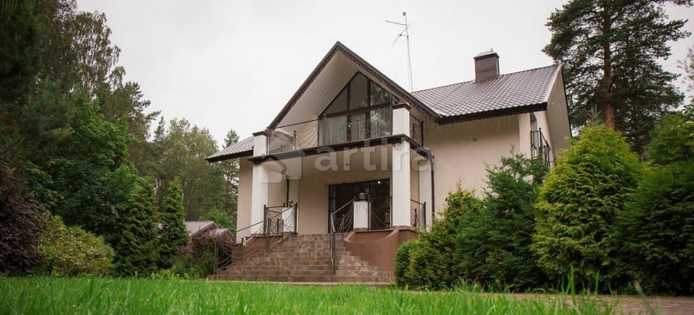 Коттедж, 385 м2, 27 соток, 2 эт. Санкт-Петербург - изображение 1