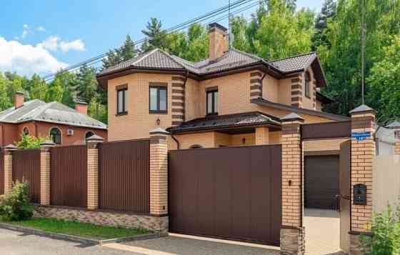 Коттедж, 350 м2 Бронницы