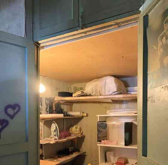 Комната, 35.8 м2, 5/5 эт. Москва