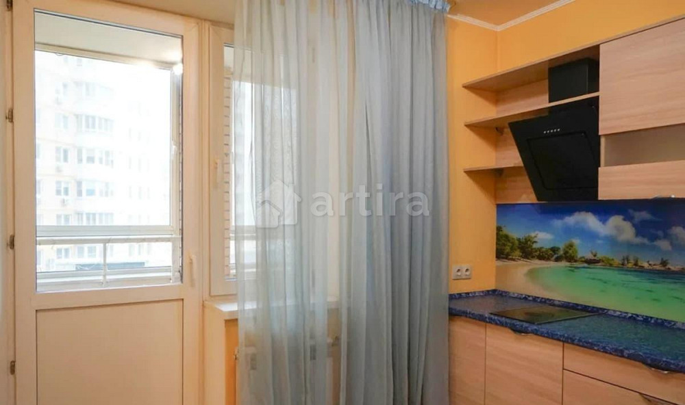 2-комн. квартира, 62 м2, 3/12 эт. Москва - изображение 2