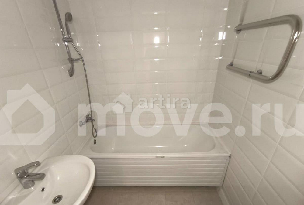 3-комн. квартира, 76 м2, 2/16 эт. Москва - изображение 2