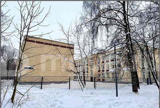 Студия, 10.8 м2, 1/9 эт. Москва