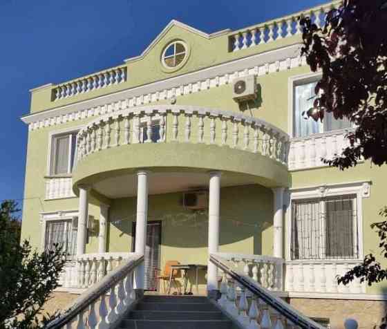 Коттедж, 250 м2 Евпатория