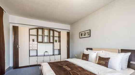 1-комн. квартира, 40 м2, 6/8 эт. Москва