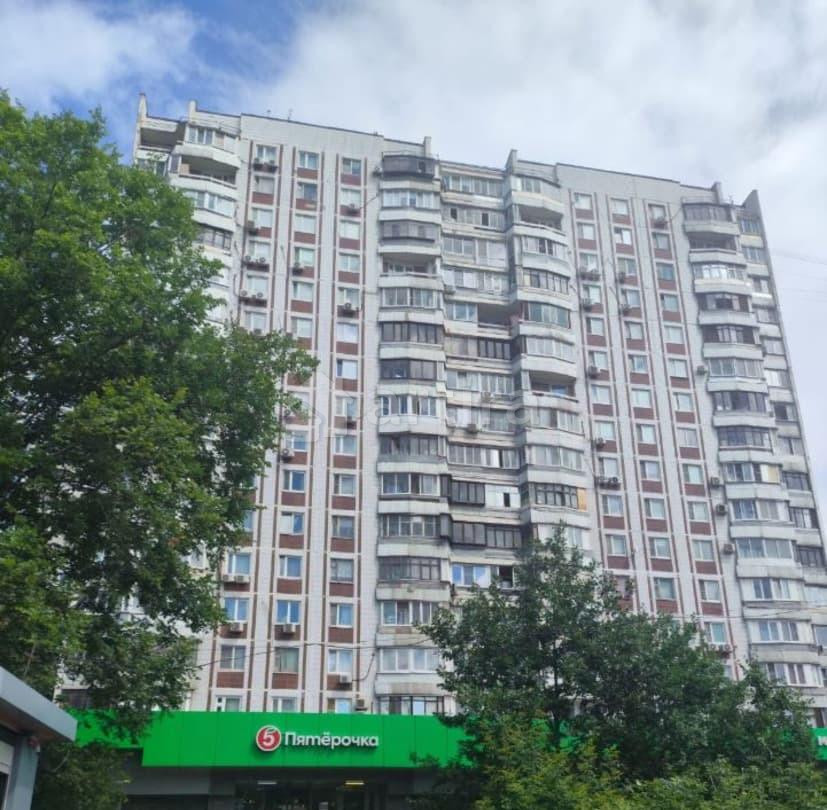 Комната, 12 м2, 8/17 эт. Москва - изображение 1