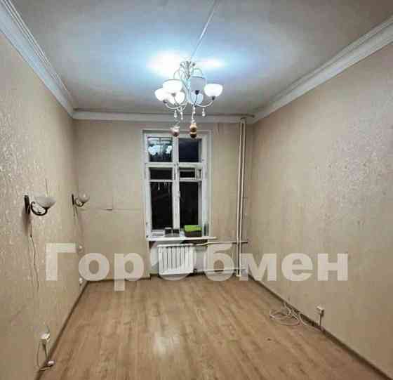 Комната, 35.7 м2, 3/5 эт. Москва