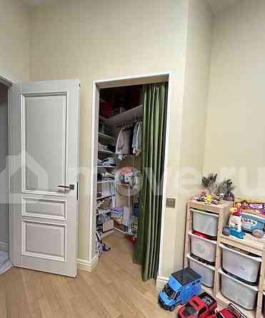 4-комн. квартира, 136 м2, 2/6 эт. Москва