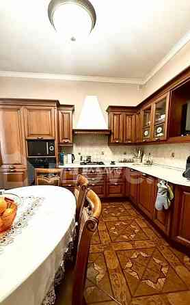 3-комн. квартира, 80.6 м2, 2/10 эт. Москва